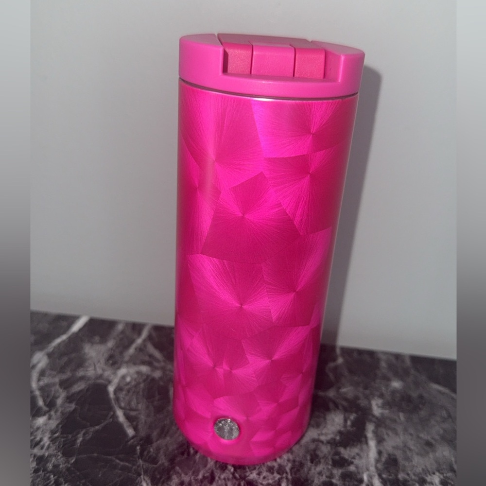 ✨Starbucks Hot Pink 3D Tumbler – 12oz✨